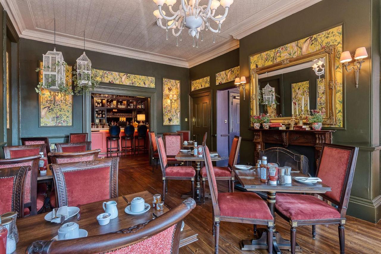 マーマデュークス タウン ハウス ホテル BW プレミア コレクション ヨーク エクステリア 写真 The restaurant at The Old Vic