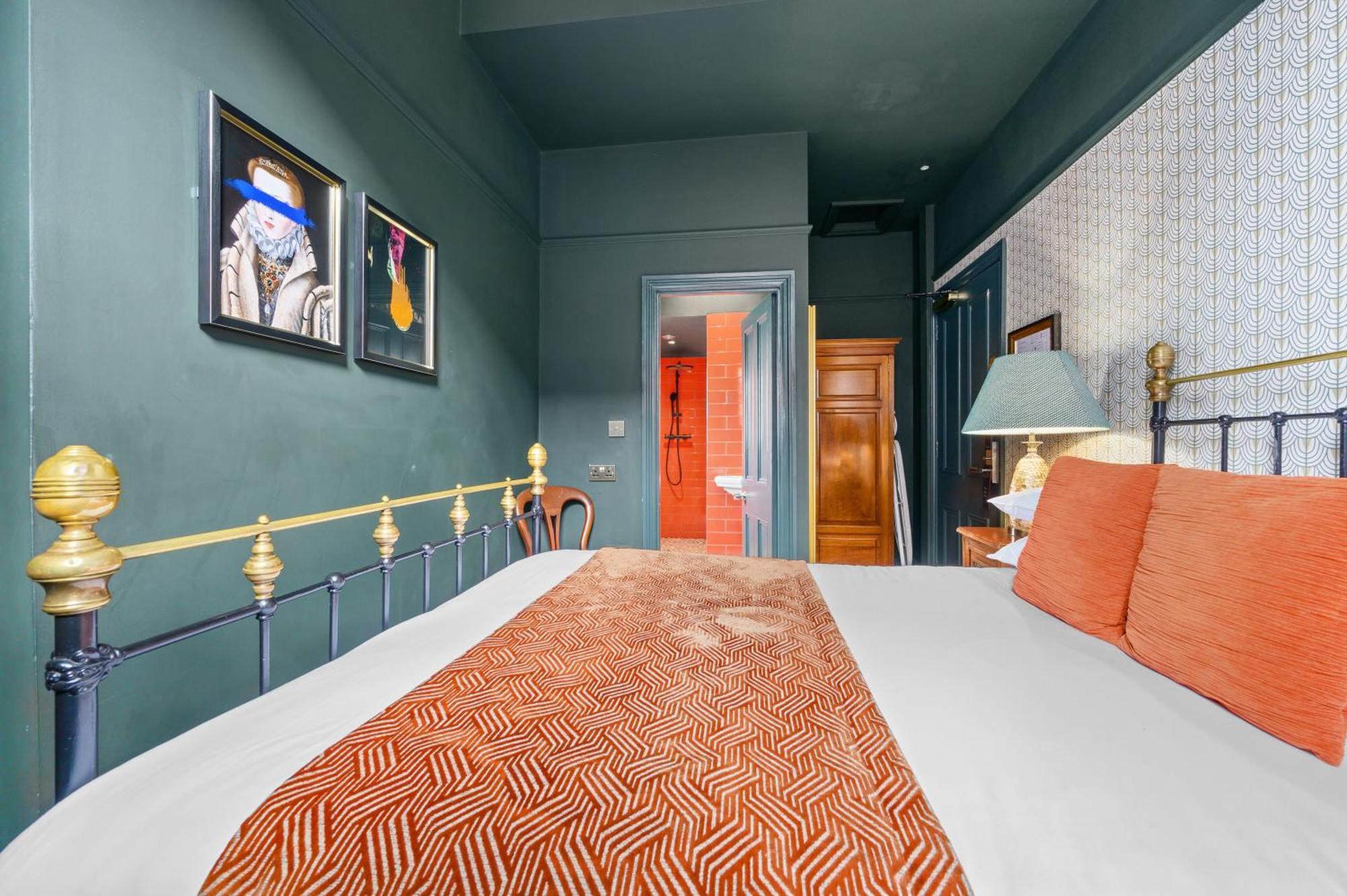マーマデュークス タウン ハウス ホテル BW プレミア コレクション ヨーク エクステリア 写真 A bedroom at the hotel